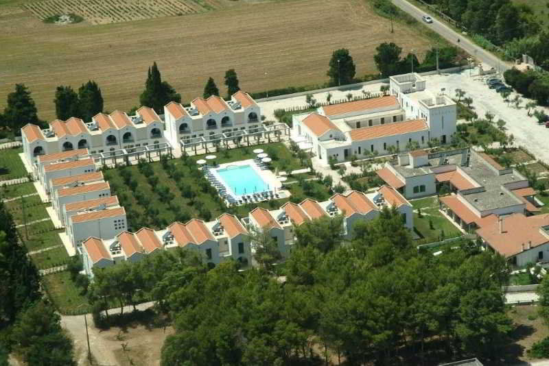 Family Village Otranto Alimini Exterior photo