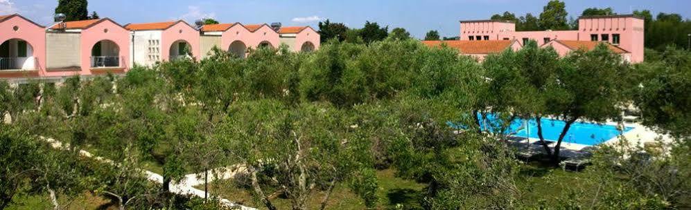 Family Village Otranto Alimini Exterior photo